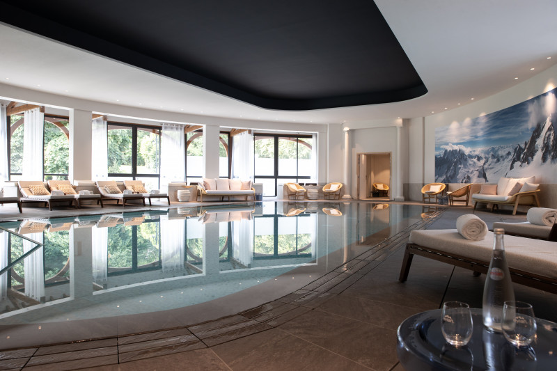 evian spa _ piscine