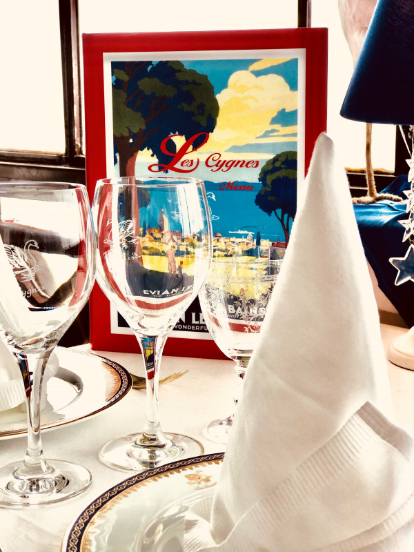 Restaurant Les Cygnes - © Hôtel Les Cygnes Restaurant Les Cygnes