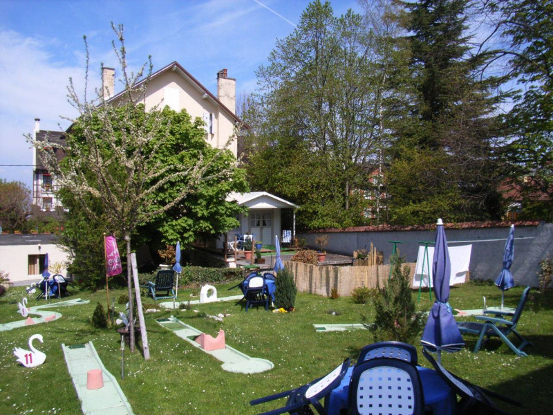 minigolf - © hôtel Les Cygnes minigolf