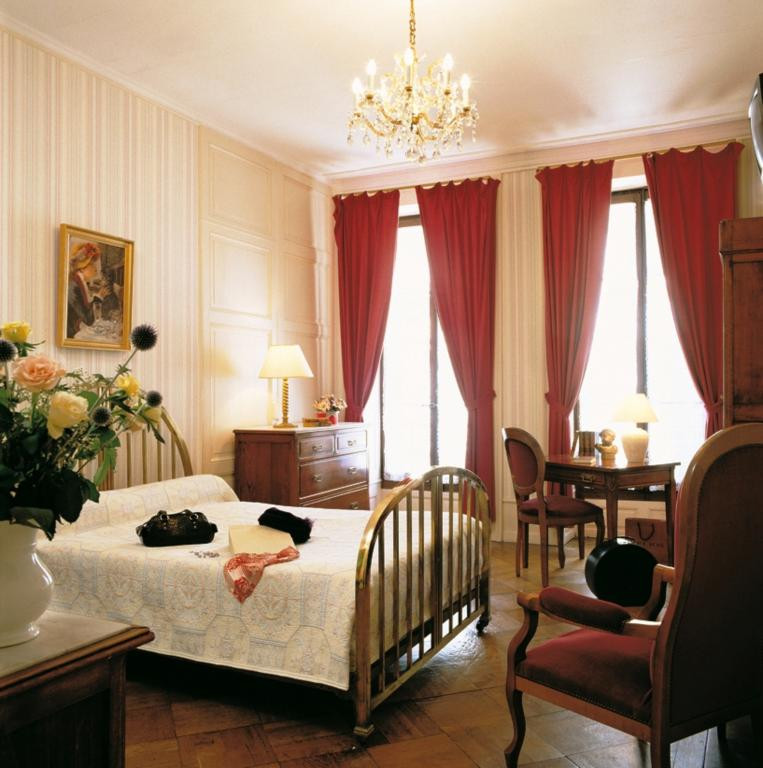 74aahot100412_114016_continental_1.jpg - © Hôtel Continental - Evian 74aahot100412_114016_continental_1.jpg