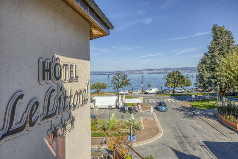 Littoral Hotel_Évian-les-Bains - © Hôtel Le Littoral Littoral Hotel_Évian-les-Bains