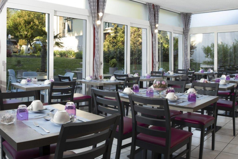 Hôtel de France - salle de petit-déjeuner - © Hôtel de France - Evian Hôtel de France - salle de petit-déjeuner