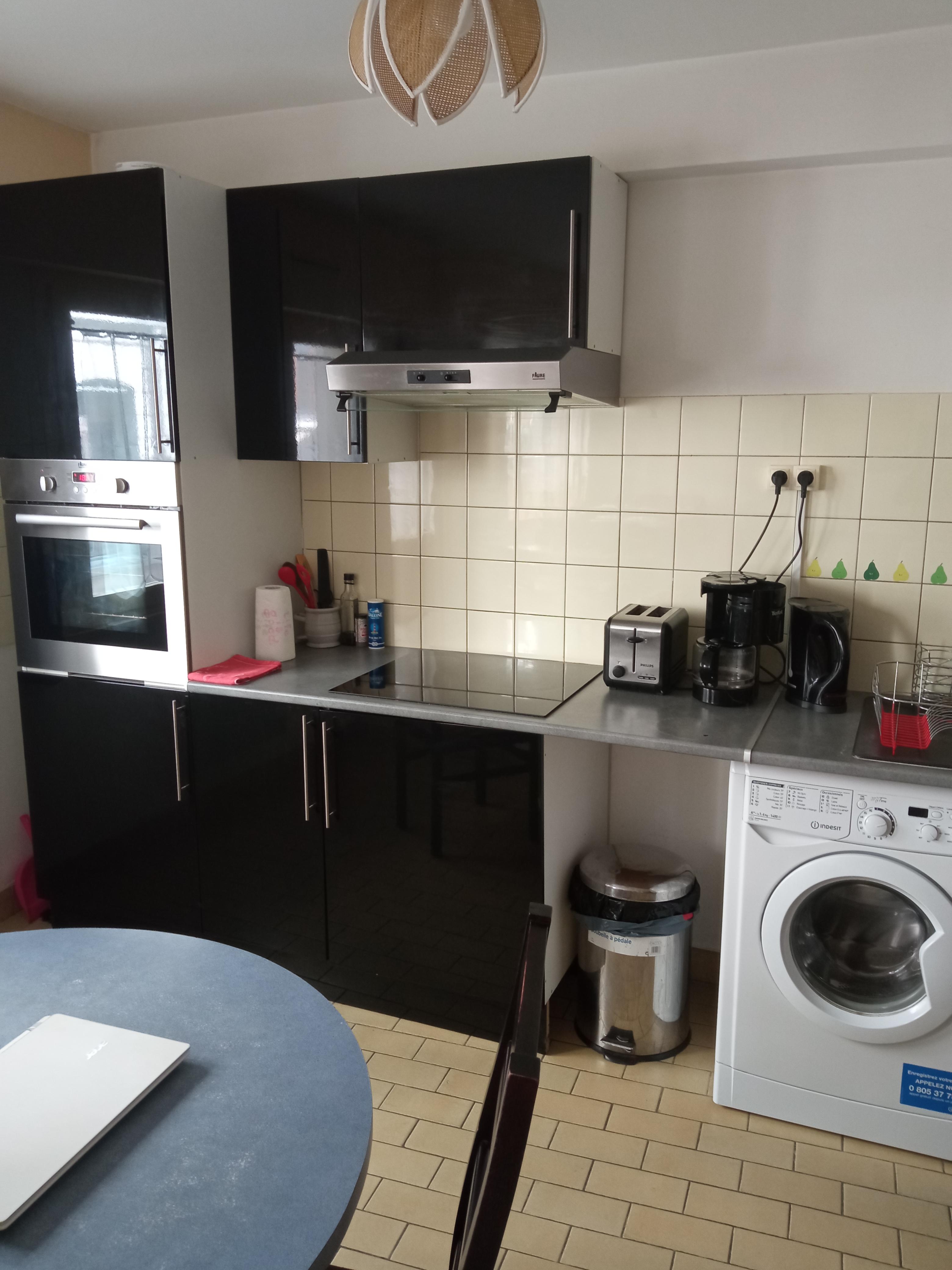 Appartement F2 de 45 m2 dans un immeuble_Évian-les-Bains