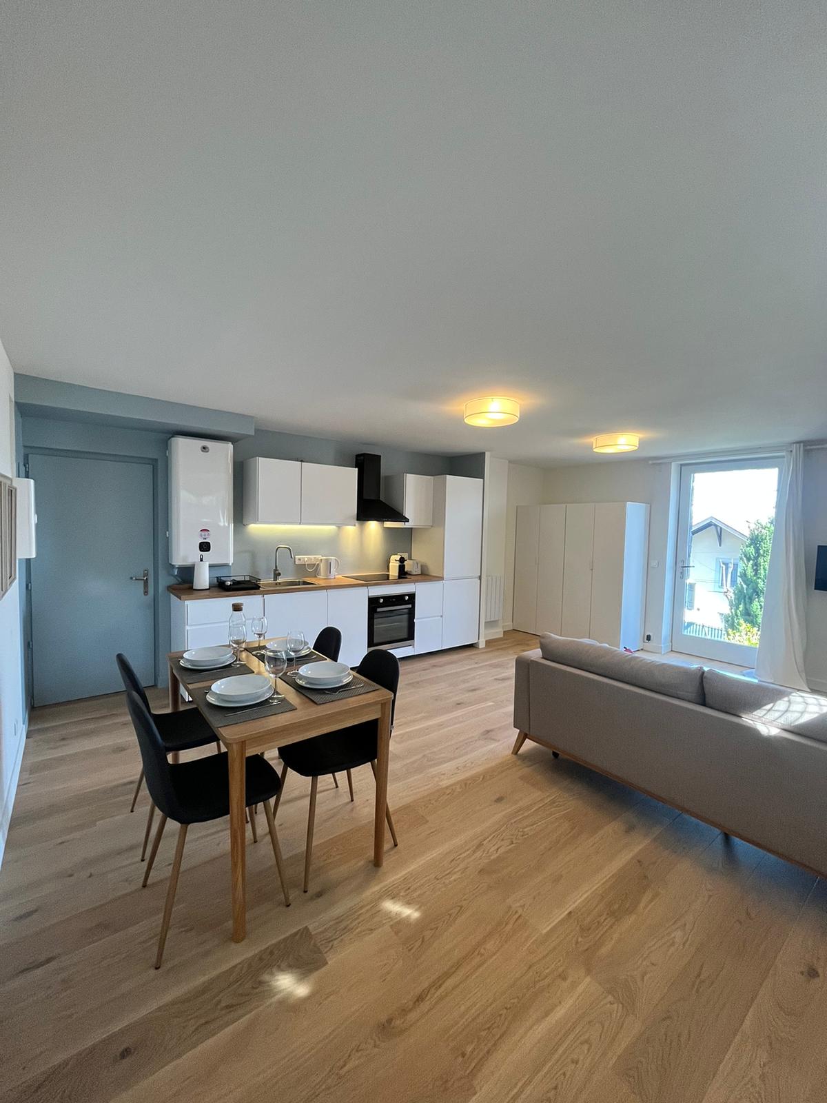 F2 of 38 m2 in a house_Évian-les-Bains