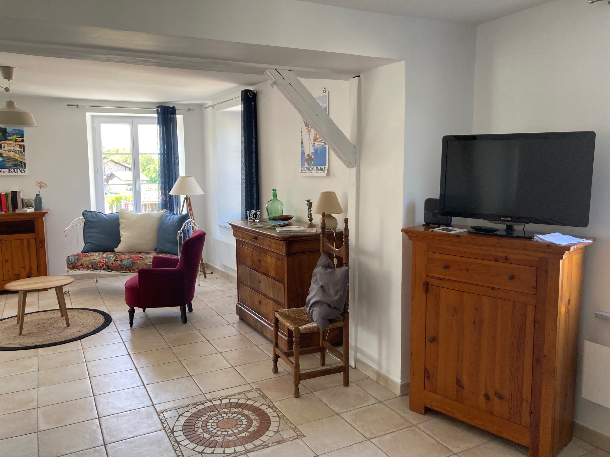 Apartment F4 of 110 m2 in a house_Marin
