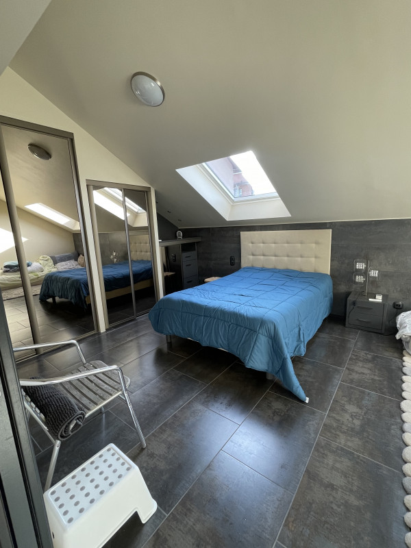 Chambre à grand lit Chambre à grand lit