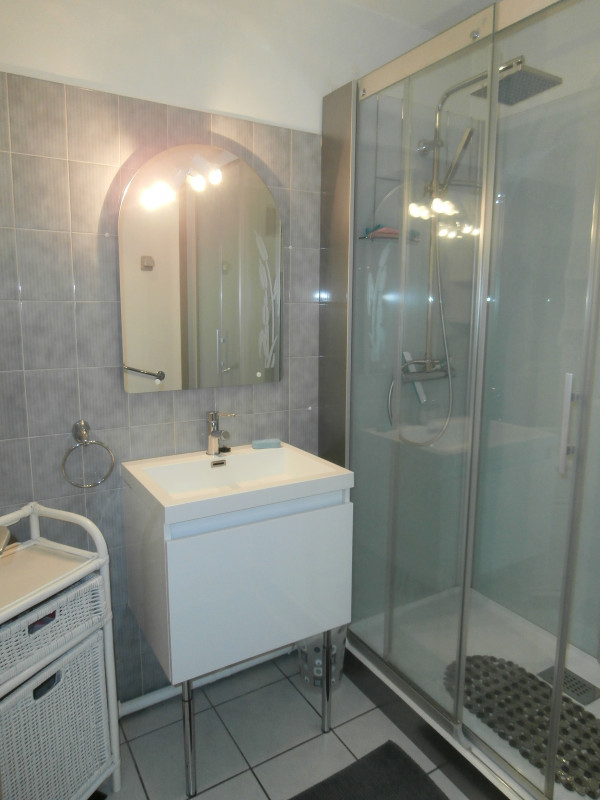 Salle d'eau Salle d'eau