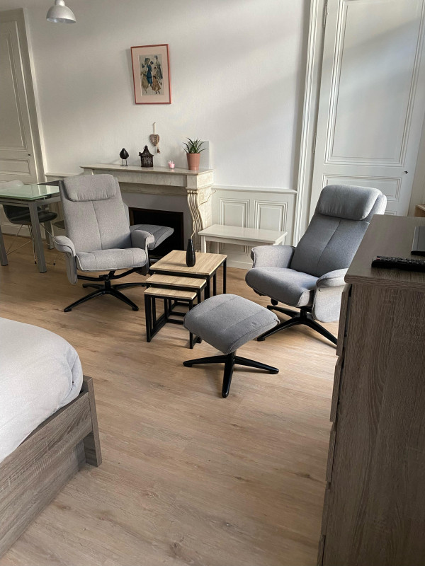 Apartment F1 of 38 m2 in a building_Évian-les-Bains - © Mme Favre Apartment F1 of 38 m2 in a building_Évian-les-Bains